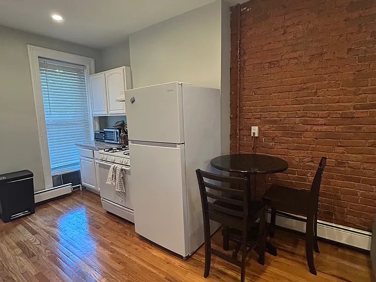 262 Suydam Ave #2 — Photo 12