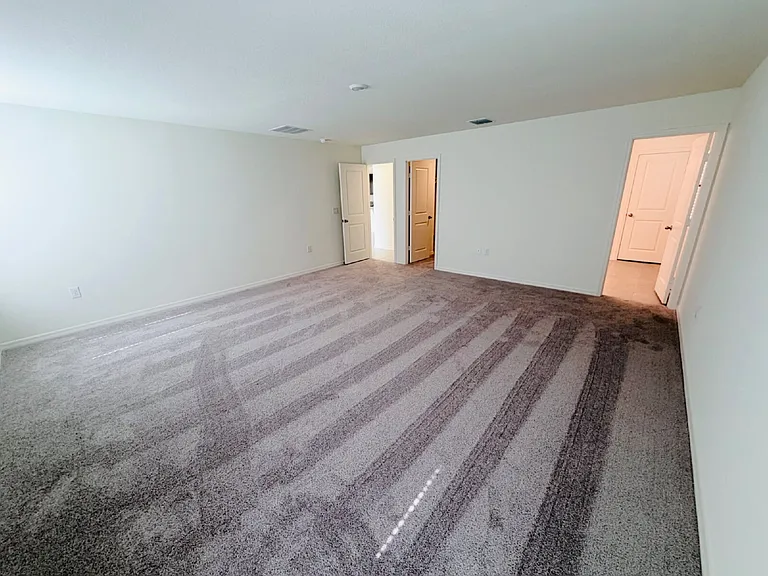5537 Creek Haven Way — Photo 13