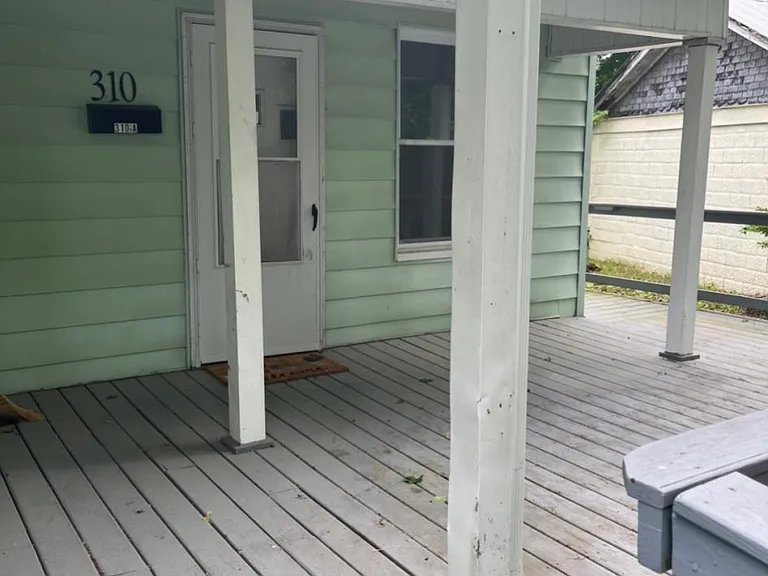 310 Knarr St #A — Photo 2