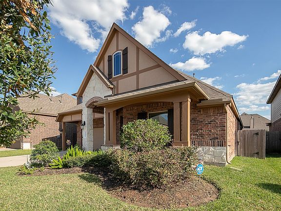 2nd image of 13927 Manobrook Ct