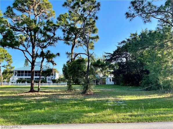 7768 Della Bitta Ln, Bokeelia, FL 33922