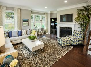 5000 Wesmont Dr, Wood Ridge, NJ 07075