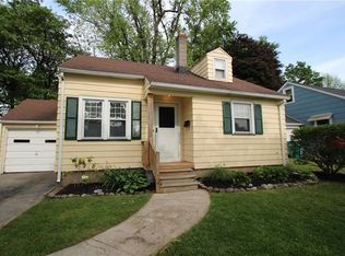274 Newton Rd, Rochester, NY 14626