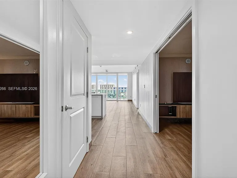 400 Sunny Isles Blvd #1207 — Photo 12