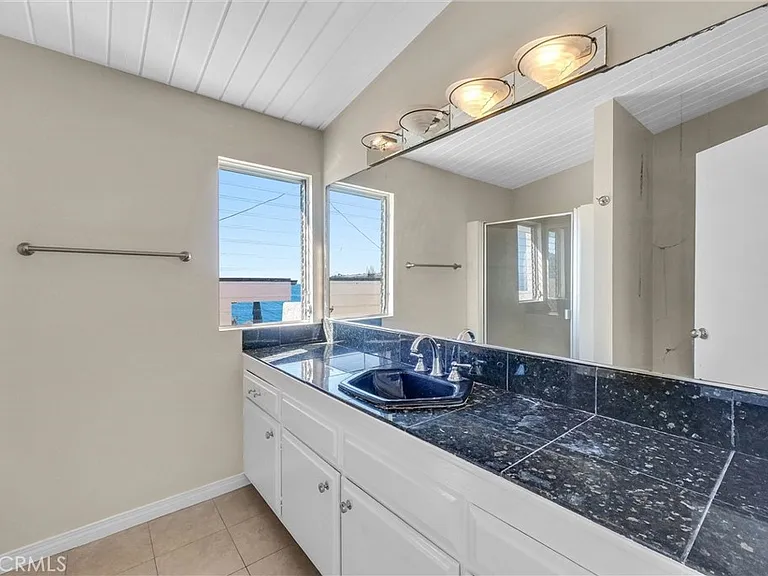 820 Acapulco St — Photo 10