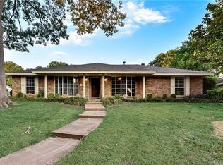 1118 Westlake Dr, Desoto, TX 75115