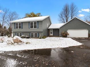 8750 Keats Ave S, Cottage Grove, MN 55016