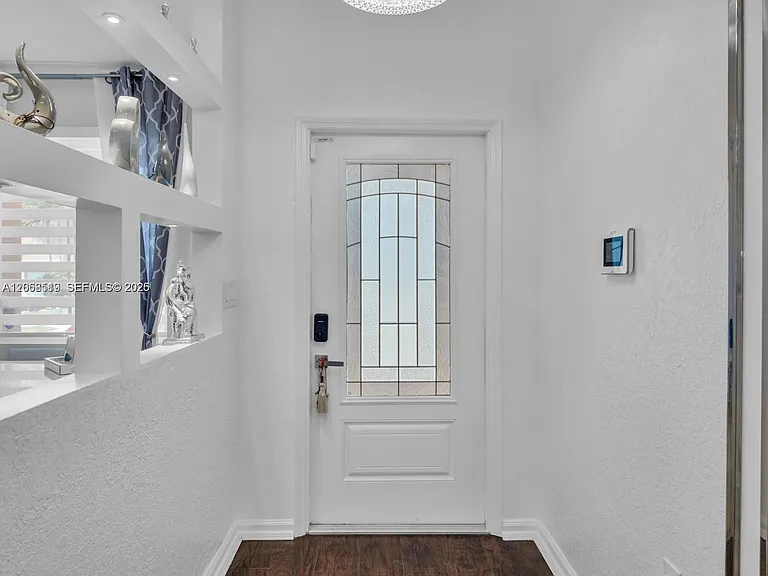 8956 SW 215th Ln — Photo 5