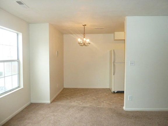 4th image of 7915 Orchid Ave #F580419b1