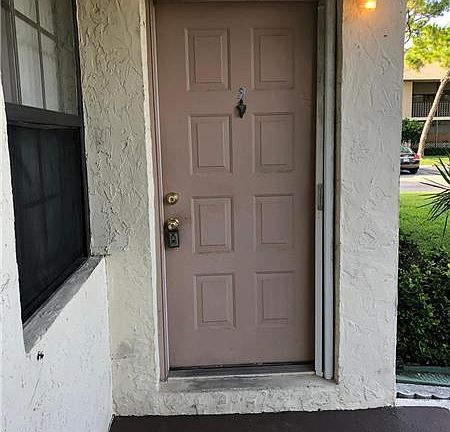 2nd image of 4205 S 57th Ave APT B
