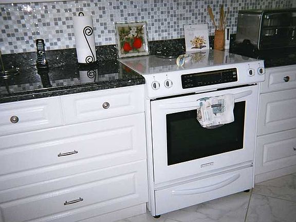 2nd image of 4001 Hillcrest Dr APT 401
