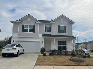17002 Dogwood Creek Ln, Charlotte, NC 28278