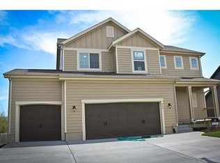 423 River Birch Rd, Raymore, MO 64083