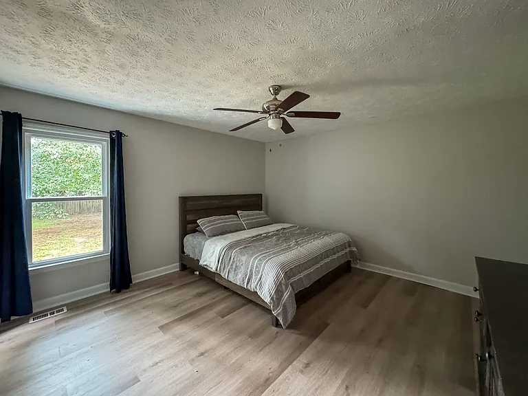 1025 Rim Rd — Photo 12