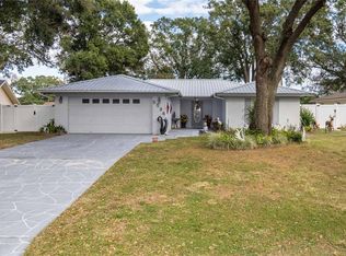 5536 Southgrove Dr, Lakeland, FL 33812