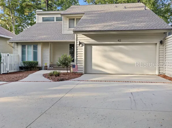 42 Wax Myrtle Court, Hilton Head Island, SC 29926
