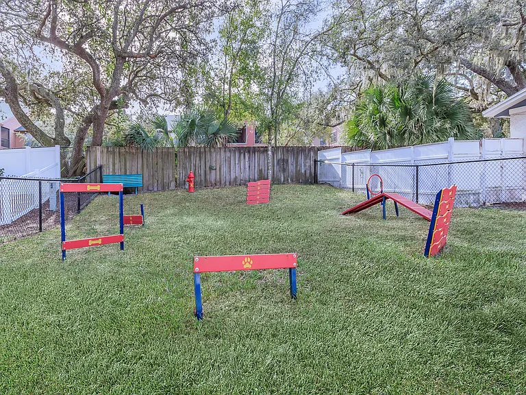Villas at Deer Park Apartments — Photo 16