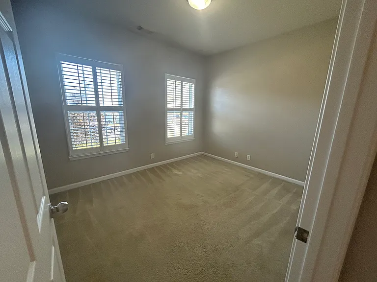 151 Harbor Village Dr — Photo 6