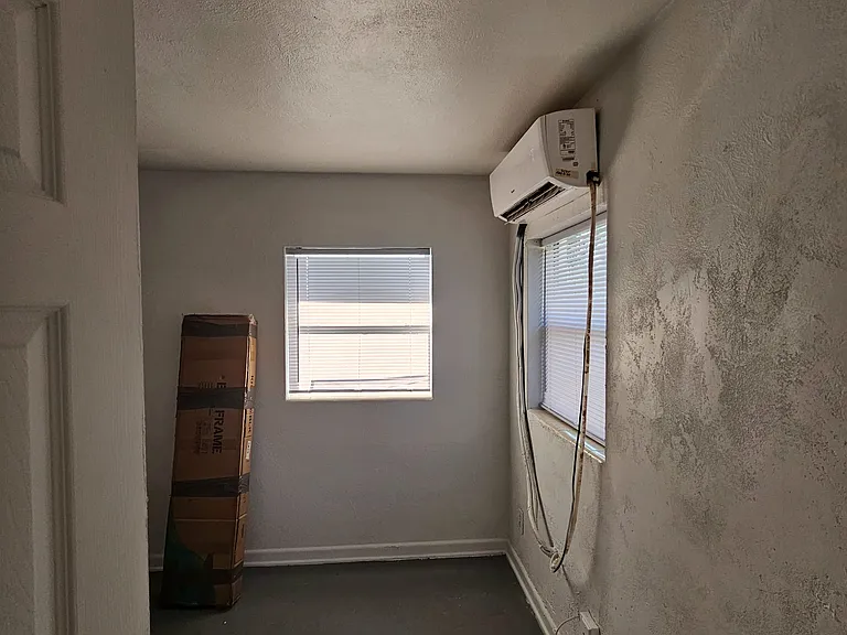 6925 Anoka Dr — Photo 14