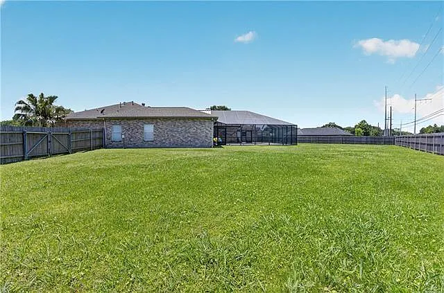 110 Regina Dr — Photo 28