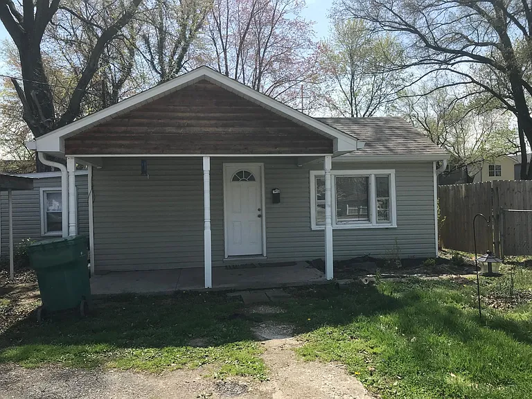 3722 Marvin Ave — Photo 1