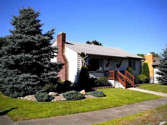 1st image of 3803 E Carlisle Ave