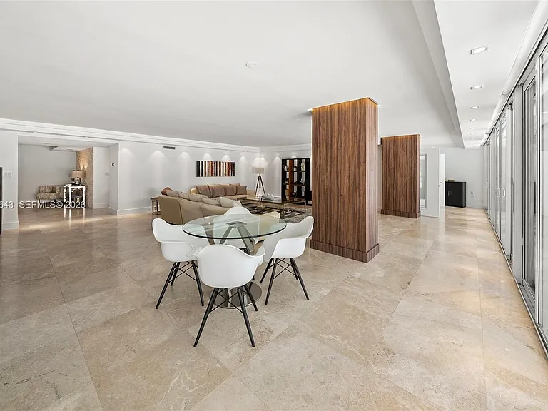 600 Grapetree Dr #3BS — Photo 11