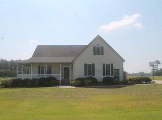 3043 Planters Dr, Kinston, NC 28501