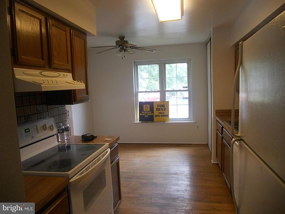 4th image of 12231 Allspice Ct