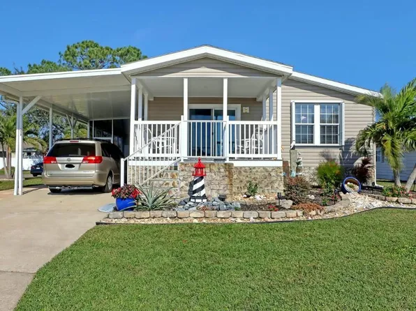 358 San Roberto Dr, Titusville, FL 32780