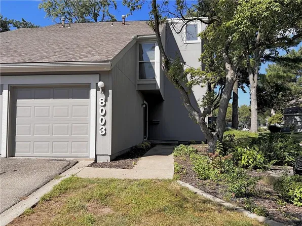 8003 Monrovia St, Lenexa, KS 66215