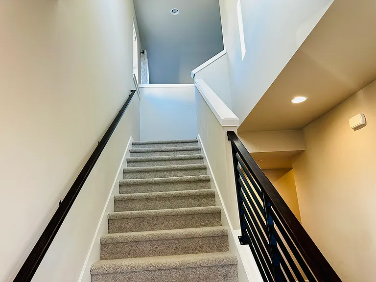 10813 18th St SE — Photo 56