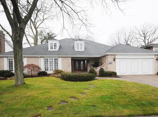 9130 Ridgeway Ave, Skokie, IL 60076