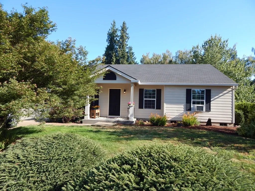 105 Tribbett Ct photo 1