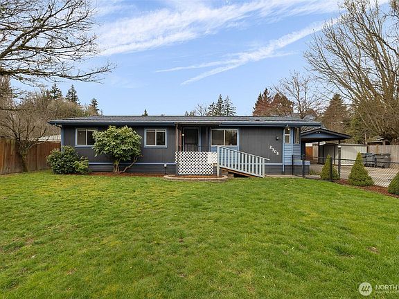 2nd image of 2305 Woodland Drive NW