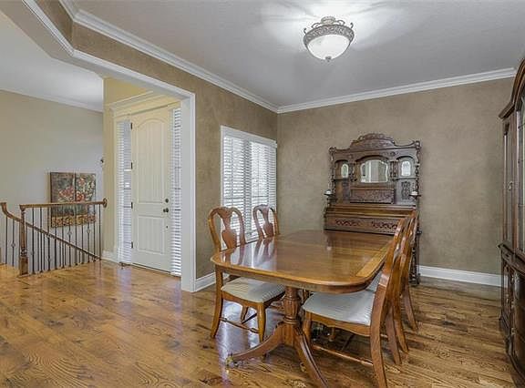 5th image of 14328 Benson St