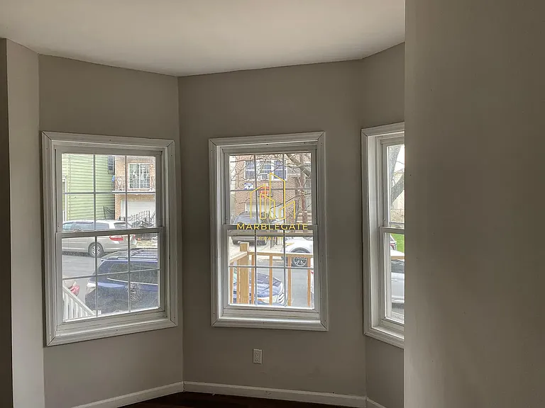152 S 10th St #33 — Photo 10