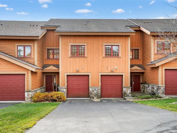 496 Southwind Cir, Champion, PA 15622