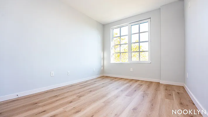 Rented by Nooklyn NYC LLC | media 8