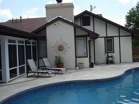5th image of 805 Parkview Ave