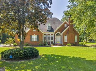 304 Stathams Way, Warner Robins, GA 31088