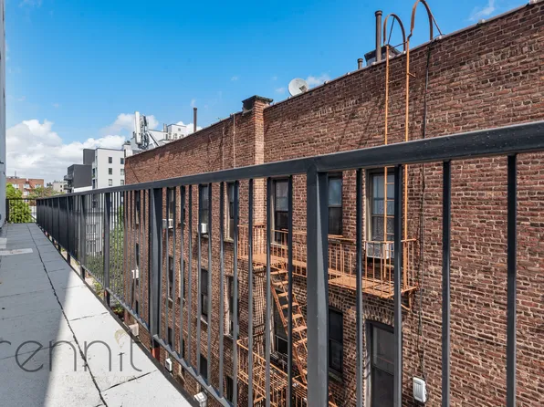 320 Linden Boulevard image 14 of 30