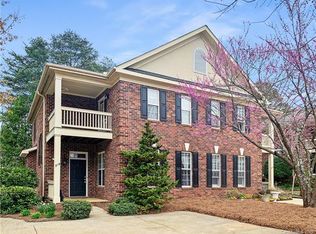 318 Armour St, Davidson, NC 28036