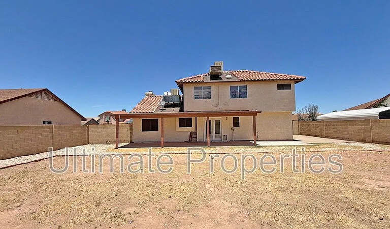 7745 W Willow Ave — Photo 3