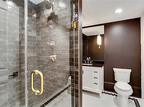 5th image of 226 Decatur St #2A