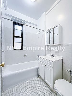 5th image of 325 W 77th St APT 1C