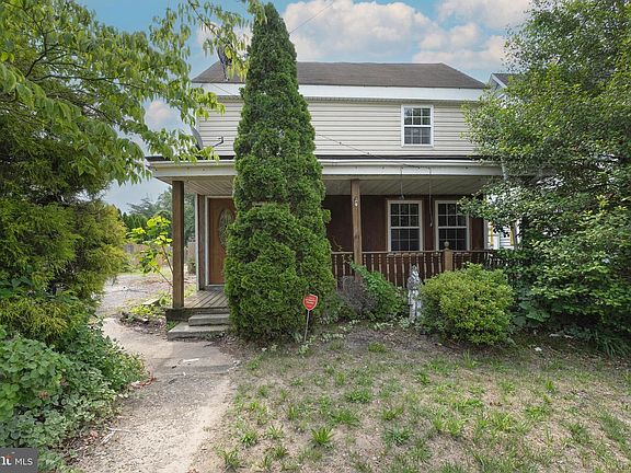 2nd image of 33 Clementon Rd W