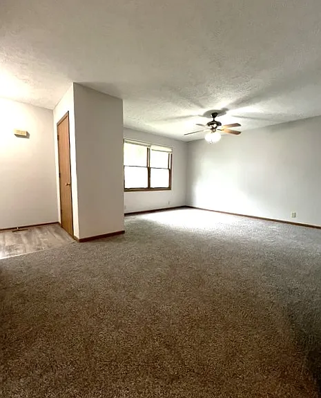 142 E Lincoln Hwy #3 — Photo 1