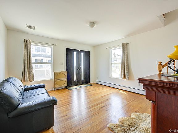 4th image of 913 Arctic Street