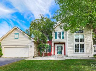 912 Teasel Ln, Aurora, IL 60504
